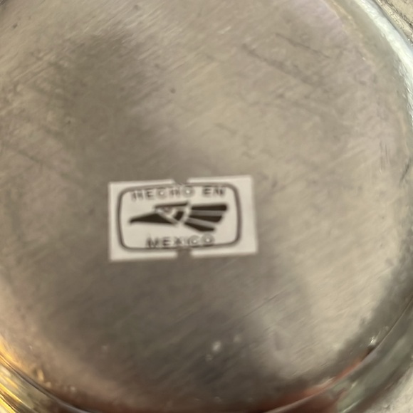 Hecho in Mexico Grapevine patterned silver dish. Size 7”. - Picture 5 of 5